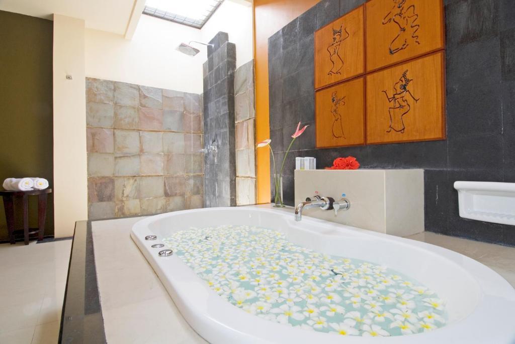 D'Alang Alang Villas 塞米亚克 外观 照片